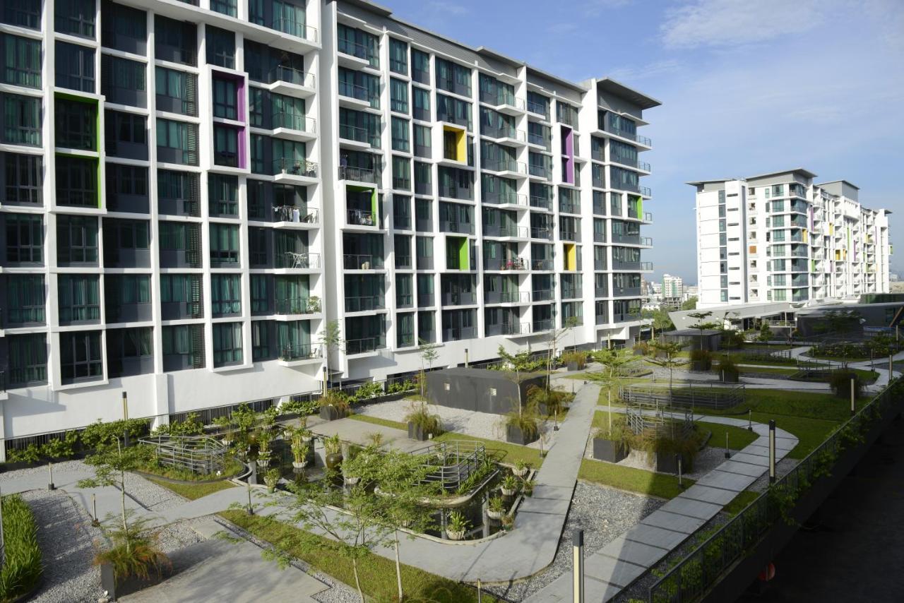 8Pax Cozy Home Stay Jazz Suites 1 Vivacity Kuching Sarawak 3Br מראה חיצוני תמונה